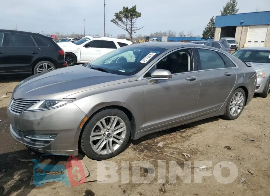3LN6L2J95GR623386 Photo# 1