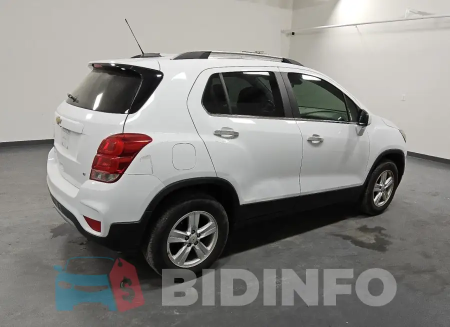 KL7CJPSB8LB037918 Photo# 3