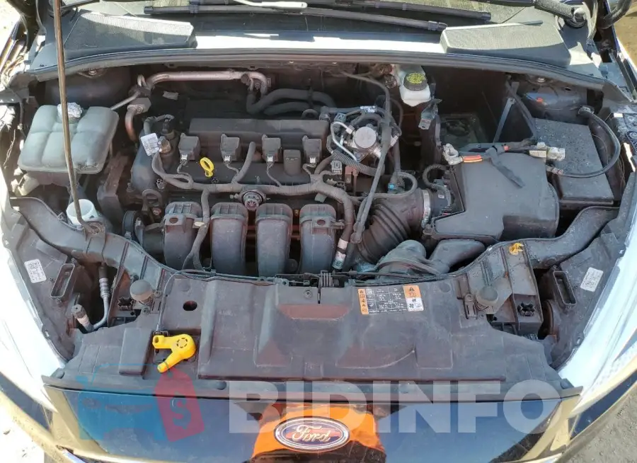 1FADP3E20JL221211 Photo# 11