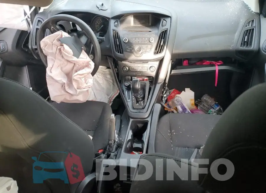 1FADP3E21GL250872 Photo# 8