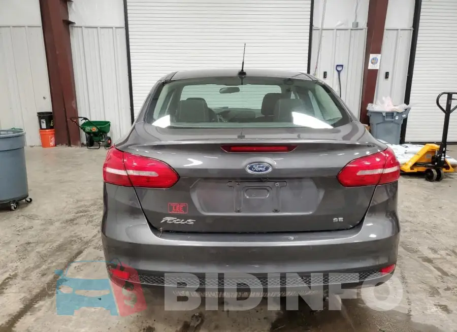 1FADP3F27HL286582 Photo# 6