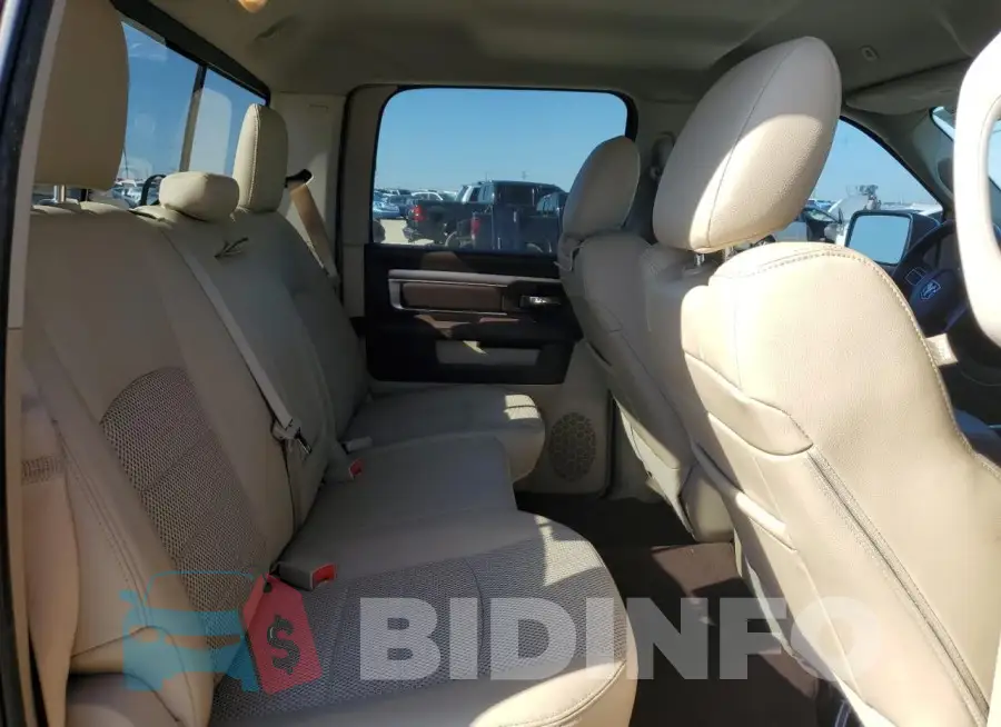 1C6RR6LT3JS239190 Photo# 10