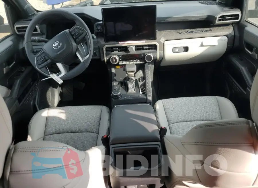 3TYLB5JN1RT049575 Photo# 8