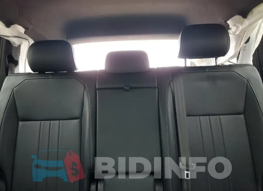 3VVCB7AX3NM011768 Photo# 10