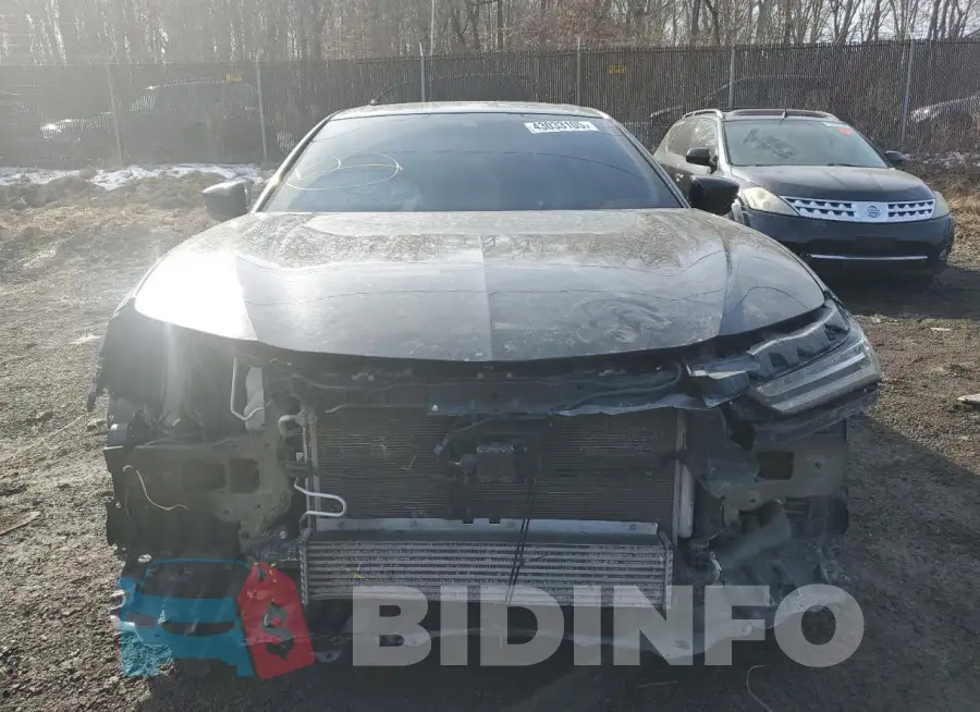19UUB6F49MA007796 Photo# 5