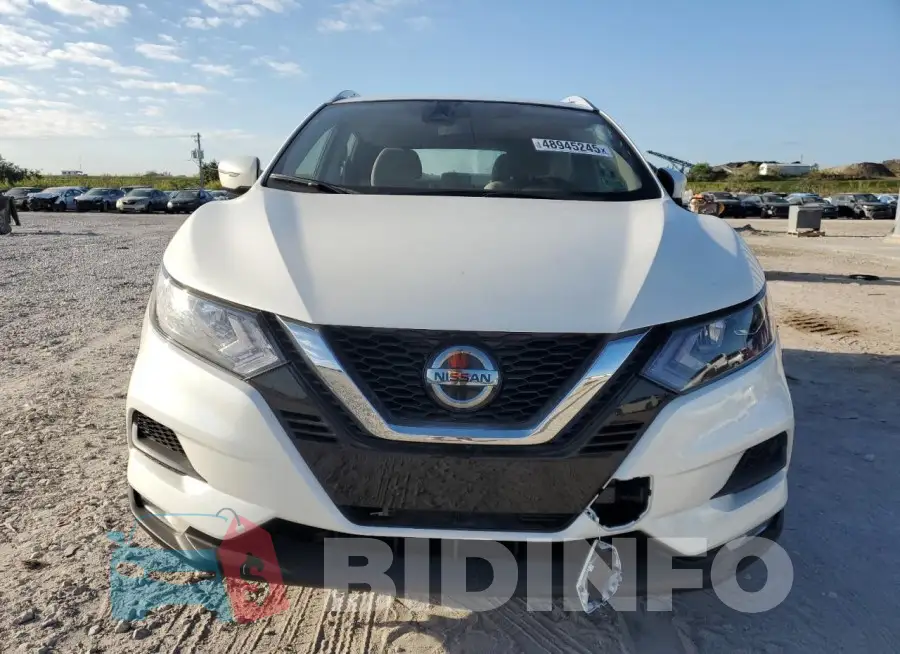 JN1BJ1BV4MW572019 Photo# 5
