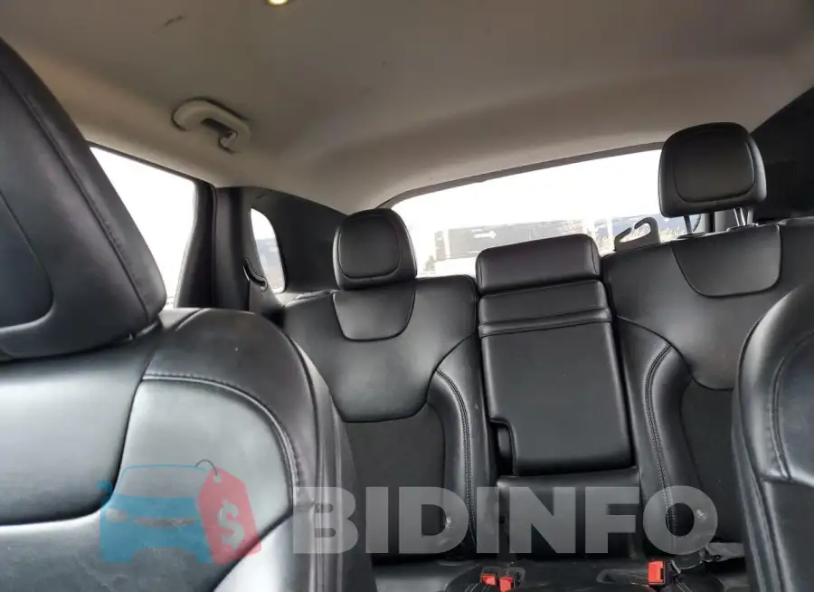 1C4PJMLB6KD137780 Photo# 10
