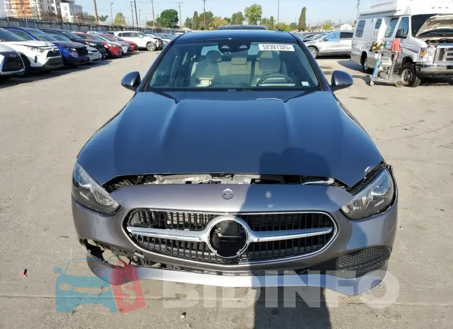 W1KAF4GB7SR251684 Photo# 5