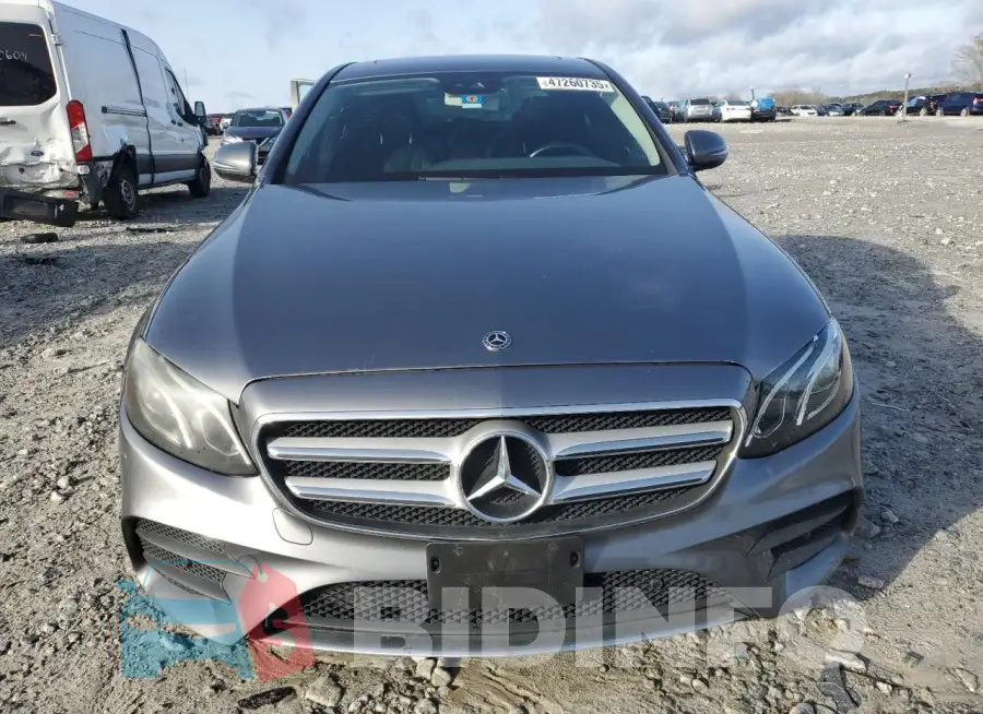 WDDZF4JB8HA229681 Photo# 5