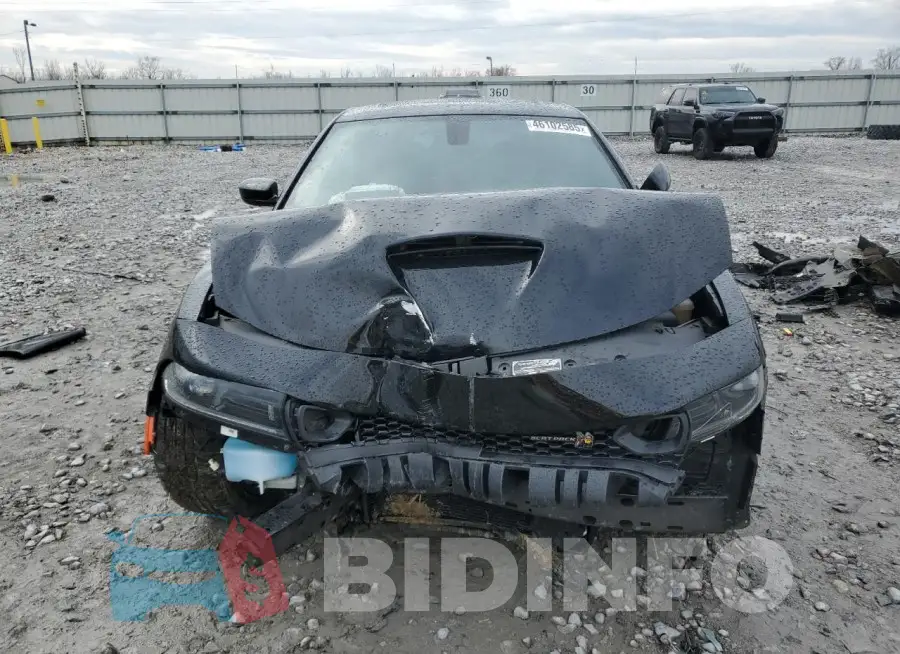 2C3CDXGJ6PH702195 Photo# 5