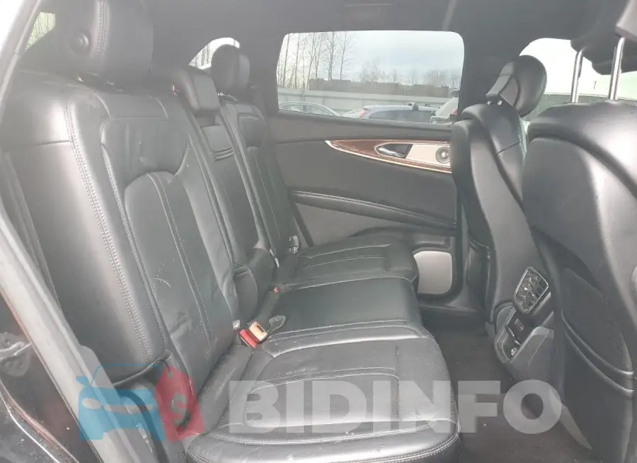 2LMPJ8LP7GBL82121 Photo# 11