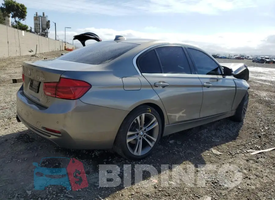 WBA8B9C56HK676040 Photo# 3
