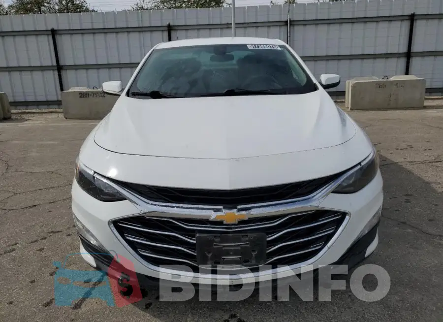 1G1ZD5ST2LF090424 Photo# 5