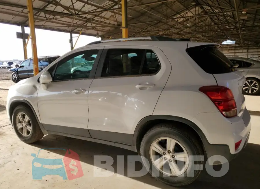 3GNCJLSB9HL216882 Photo# 2