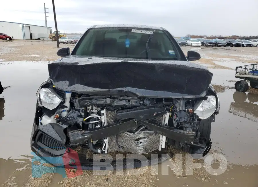 3KPC24A64NE168076 Photo# 5