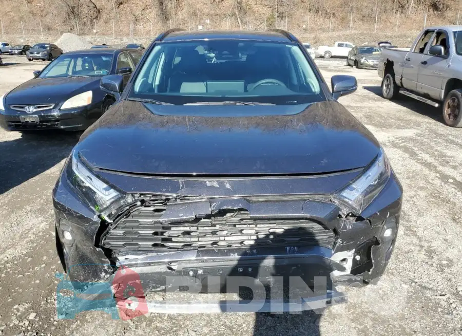 2T3A1RFV8RC437554 Photo# 5