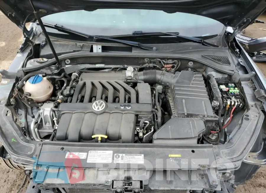 1VWCM7A38GC020229 Photo# 11