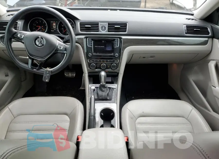 1VWCM7A38GC020229 Photo# 8