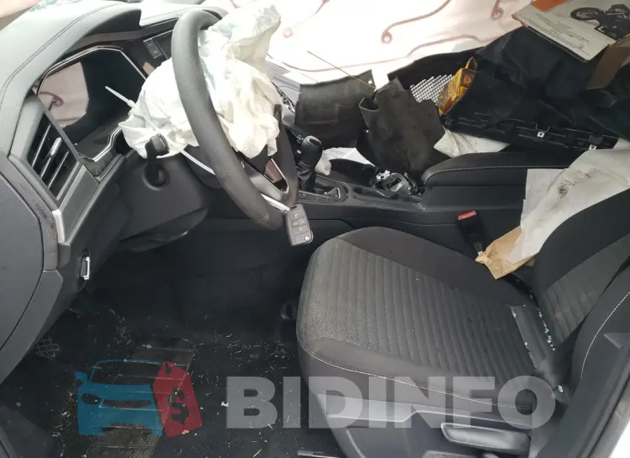 3VW4M7BUXPM058507 Photo# 7