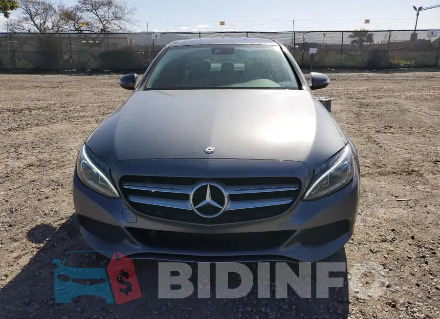 55SWF4JB4HU195032 Photo# 5