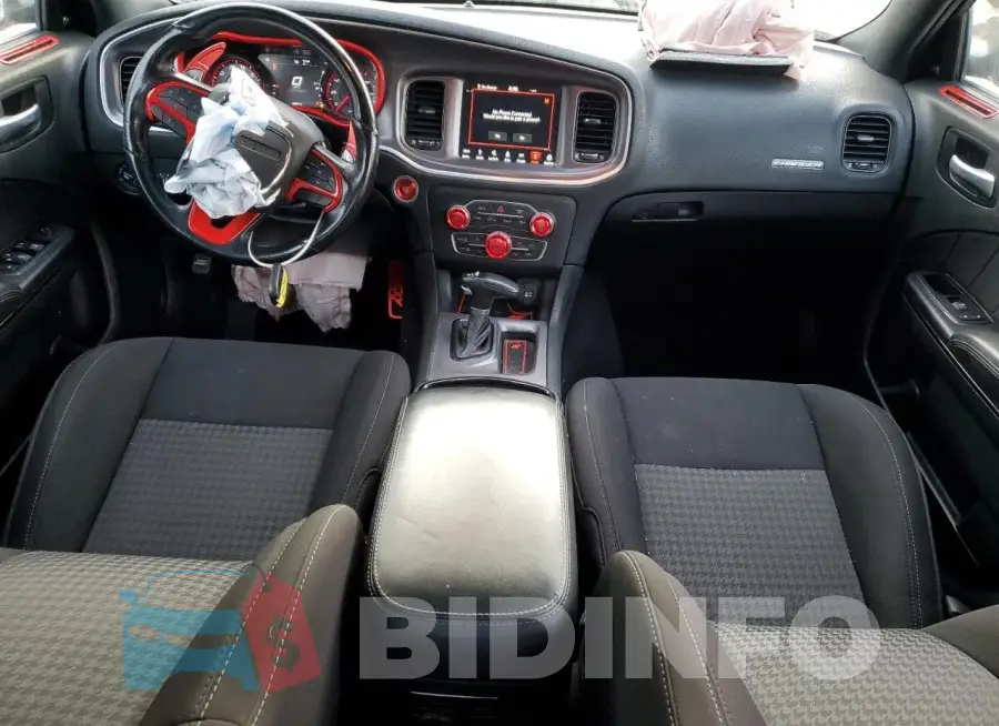 2C3CDXJG6KH743173 Photo# 8