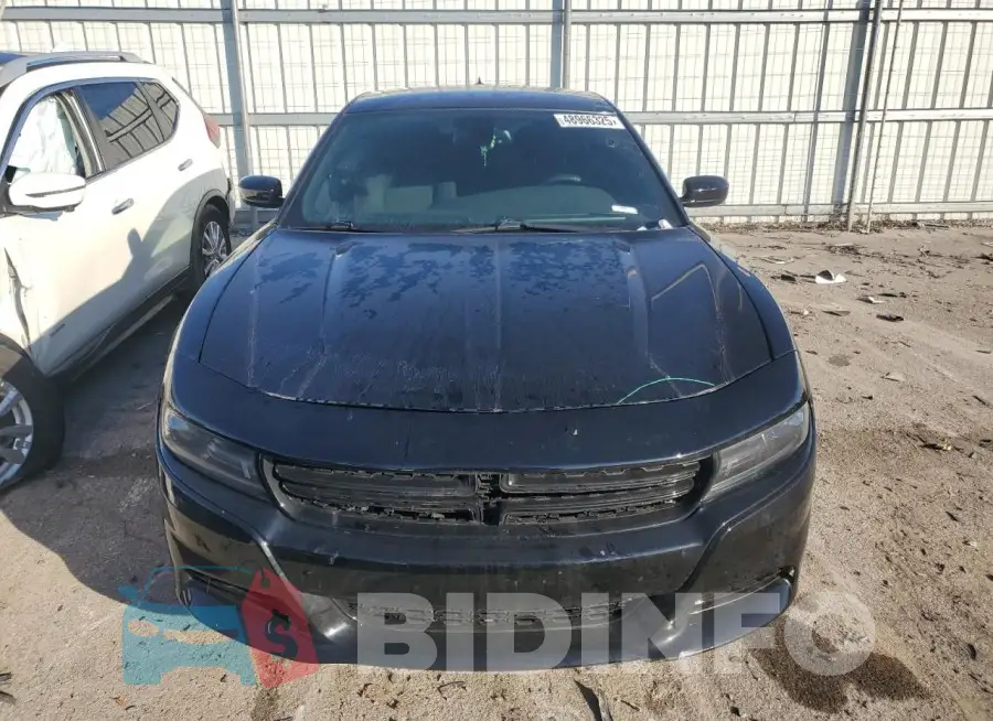 2C3CDXJG8GH170137 Photo# 5
