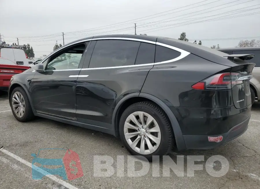 5YJXCDE27KF188317 Photo# 2