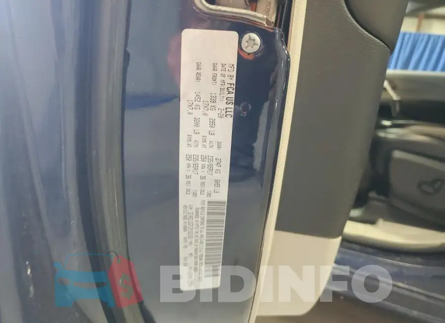 2C4RC1DG7LR192183 Photo# 13