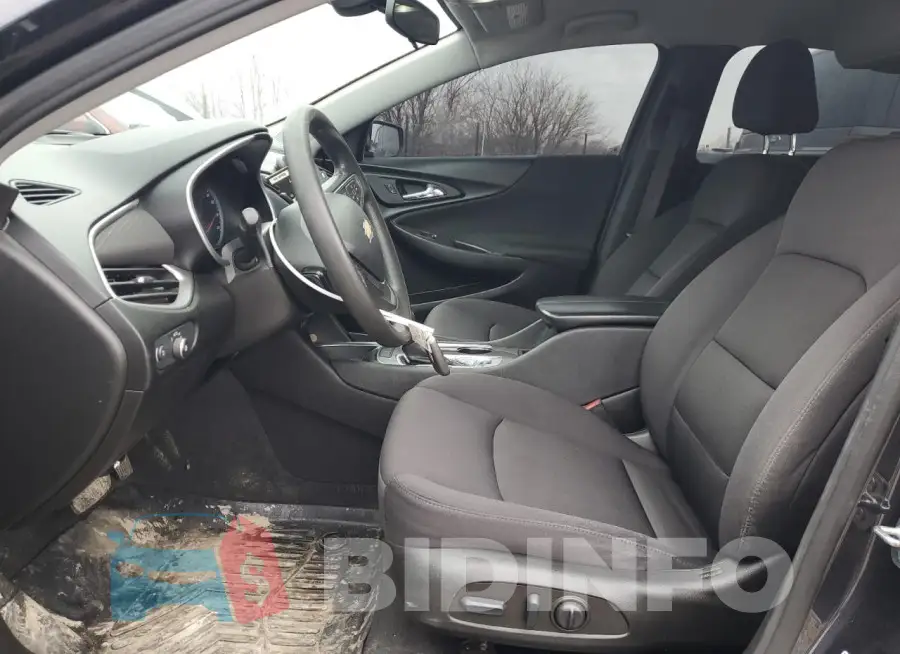 1G1ZD5ST2NF162452 Photo# 7
