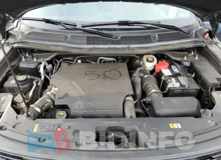1FM5K8GT2JGA80310 Photo# 12