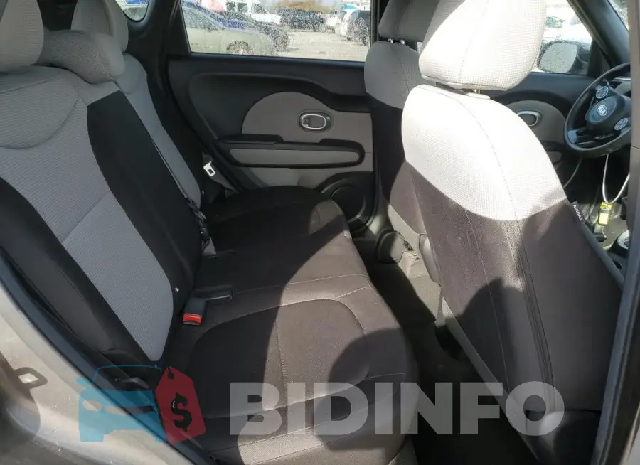 KNDJN2A27G7386418 Photo# 11