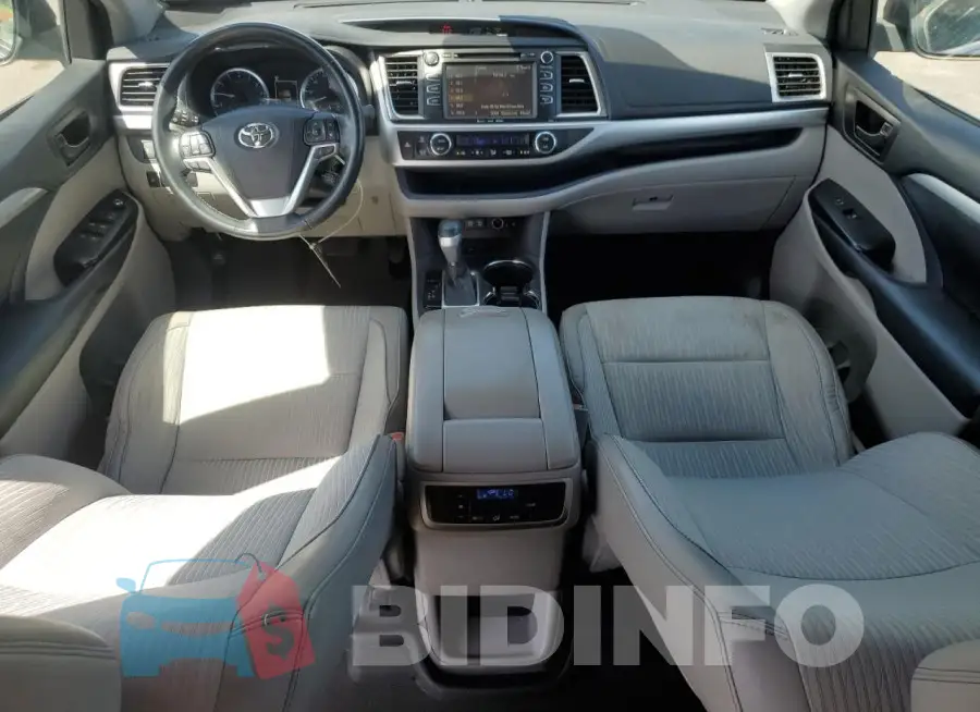 5TDZZRFH7JS245147 Photo# 8