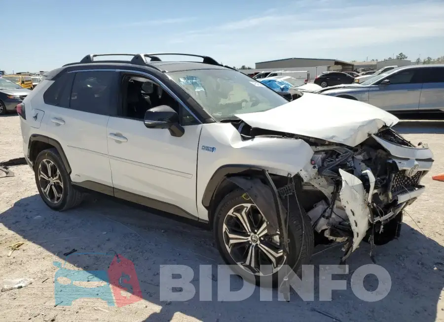 JTMFB3FV8MD059031 Photo# 4