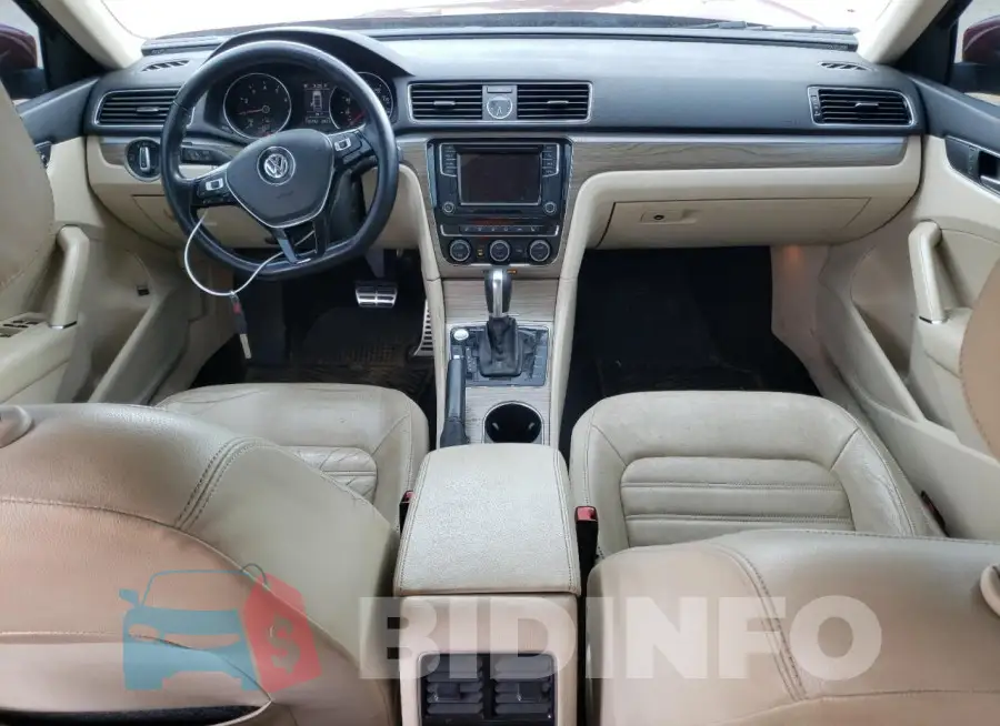 1VWCS7A30GC043767 Photo# 8