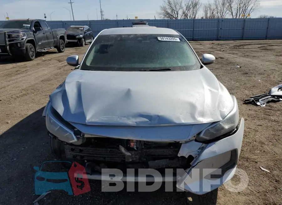 3N1AB8CV3LY256389 Photo# 5