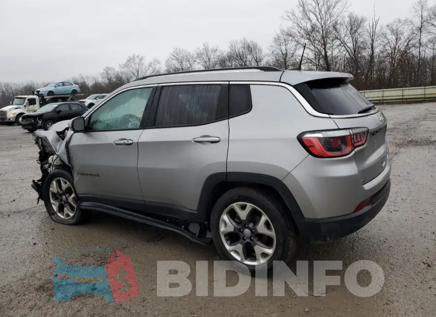 3C4NJCCB9LT140301 Photo# 2