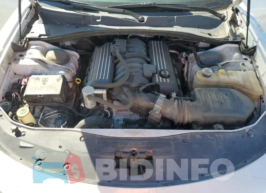 2C3CDXGJ6JH185004 Photo# 11