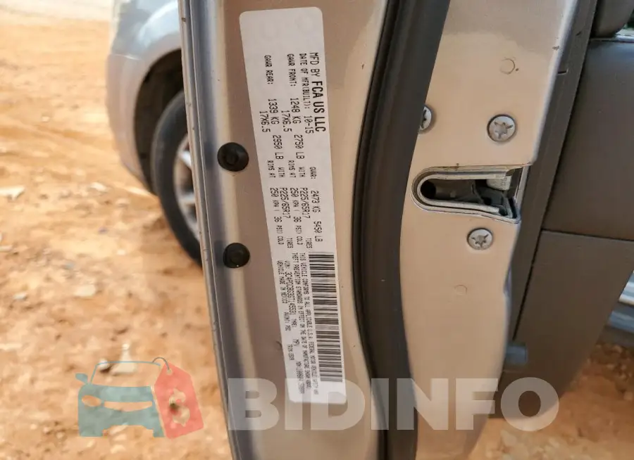 3C4PDCBG3GT145531 Photo# 12