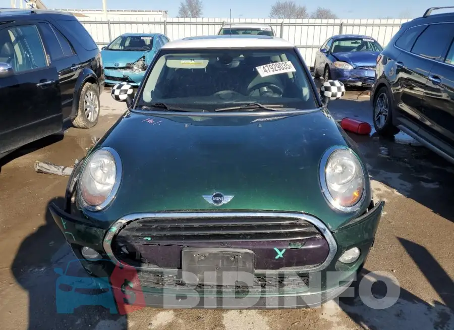 WMWXP5C53J2G61574 Photo# 5