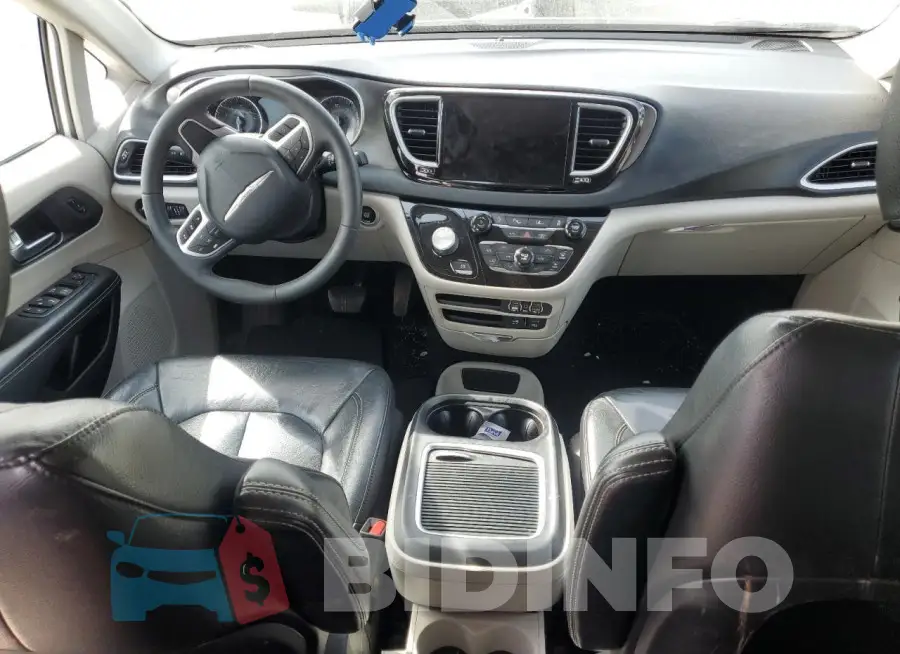 2C4RC1BG0NR117816 Photo# 8