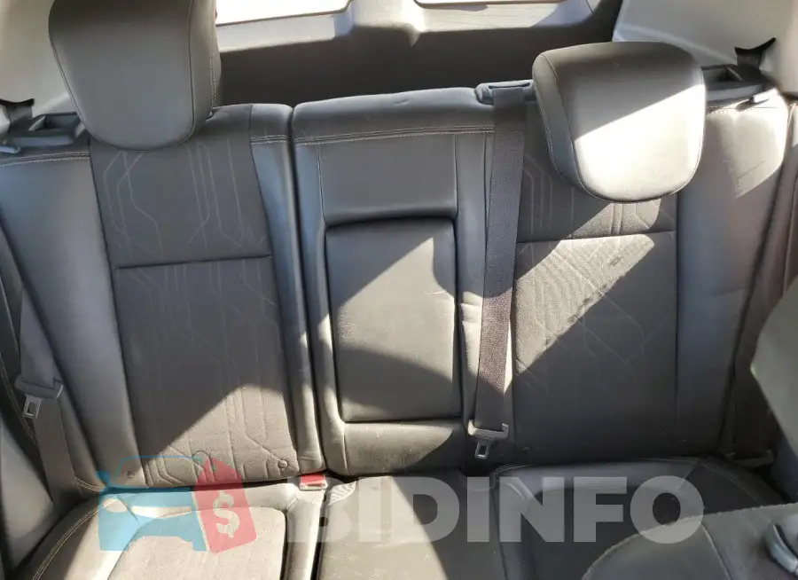 3GNCJLSB8KL282542 Photo# 10