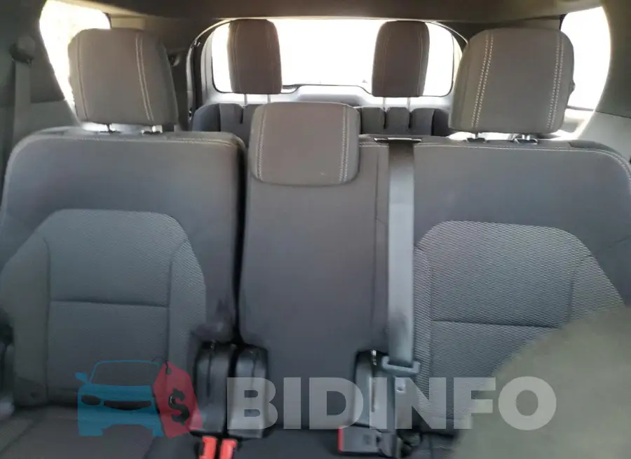 1FM5K8D82JGA14839 Photo# 10