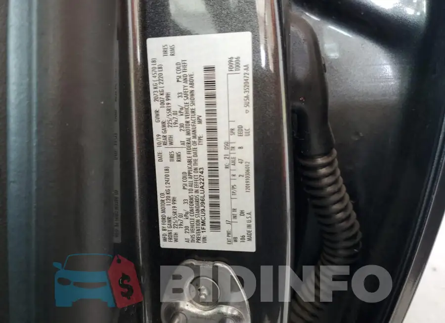 1FMCU9J96LUA22743 Photo# 13