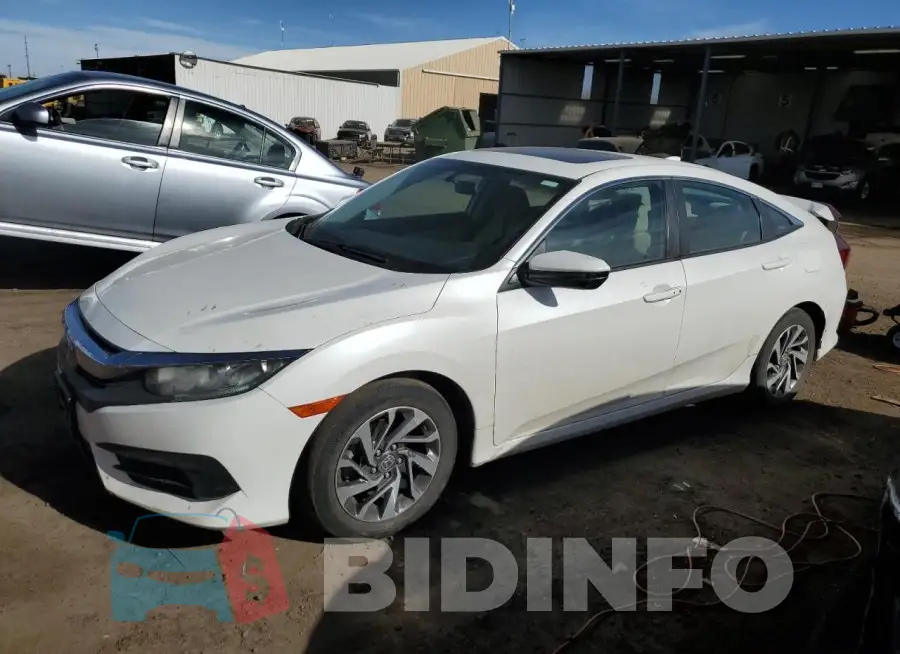 19XFC2F76HE075144 Photo# 1