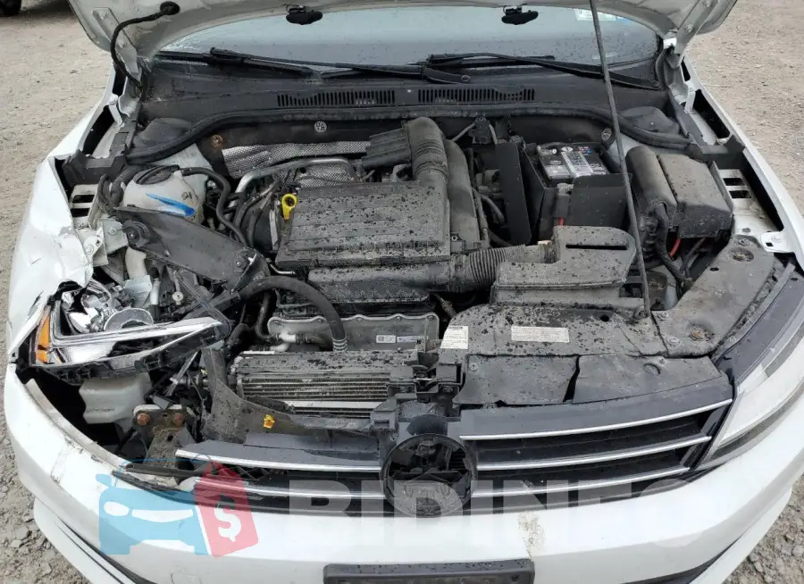 3VW167AJ5HM282645 Photo# 11