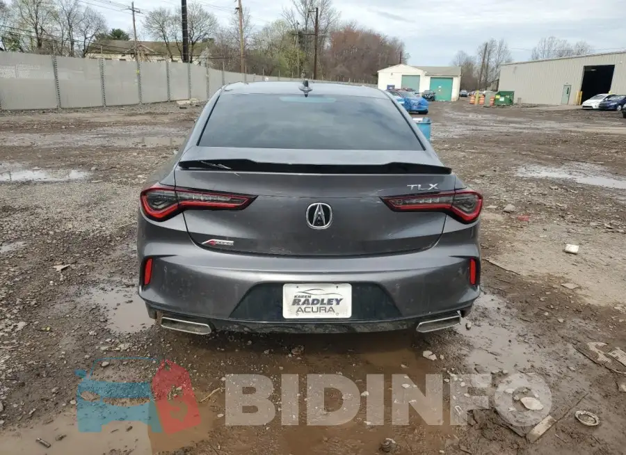 19UUB5F53NA005563 Photo# 6