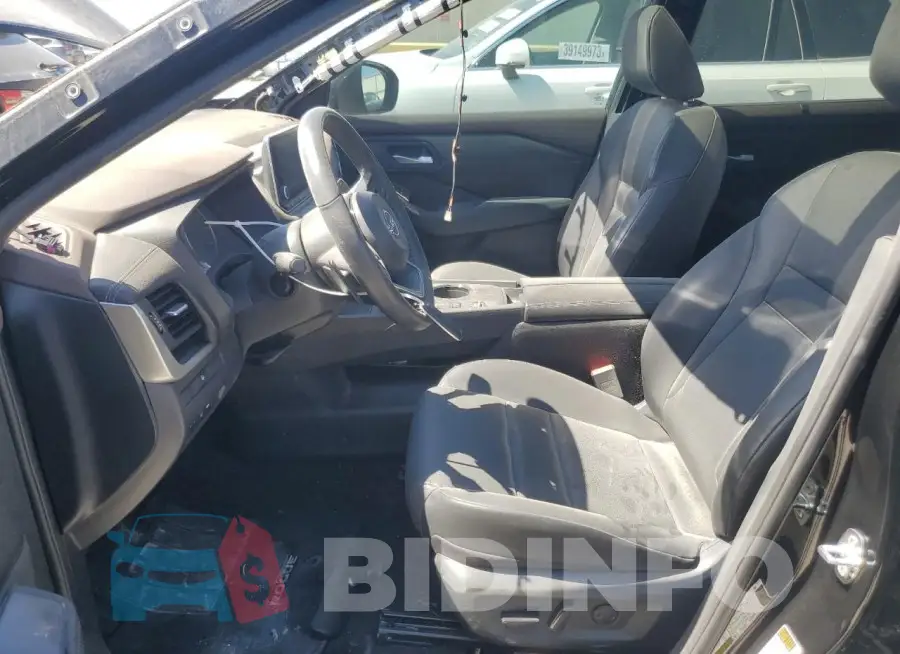 5N1BT3BA8PC820984 Photo# 7