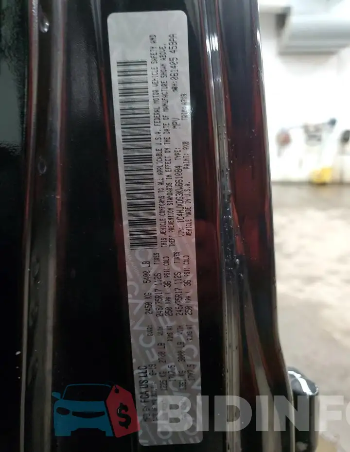1C4HJXDG3KW661084 Photo# 13