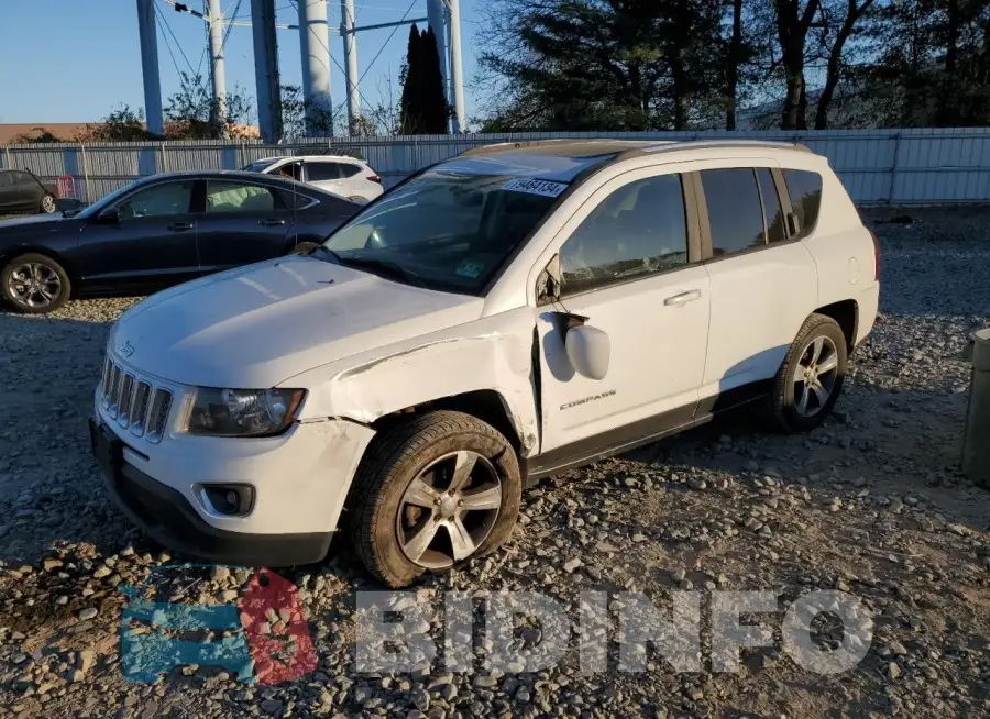 1C4NJDEBXHD100244 Photo# 1