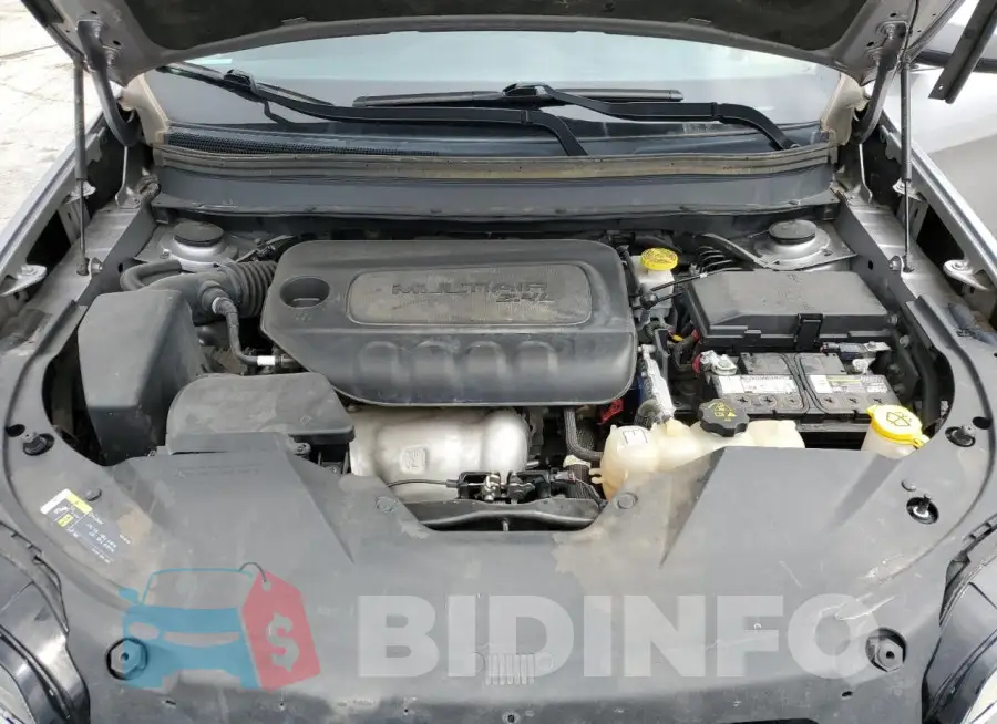 1C4PJLCB8KD370134 Photo# 12